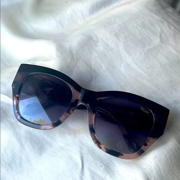 Quay Australia Brown Cat-Eye Sunglasses After Hours Luxe